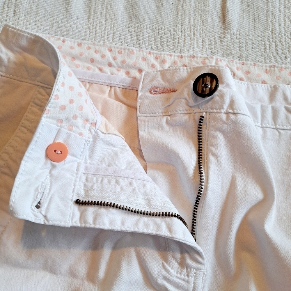 Boden women's size 6US white shorts, 4 pocket, VGUC - Picture 5 of 5